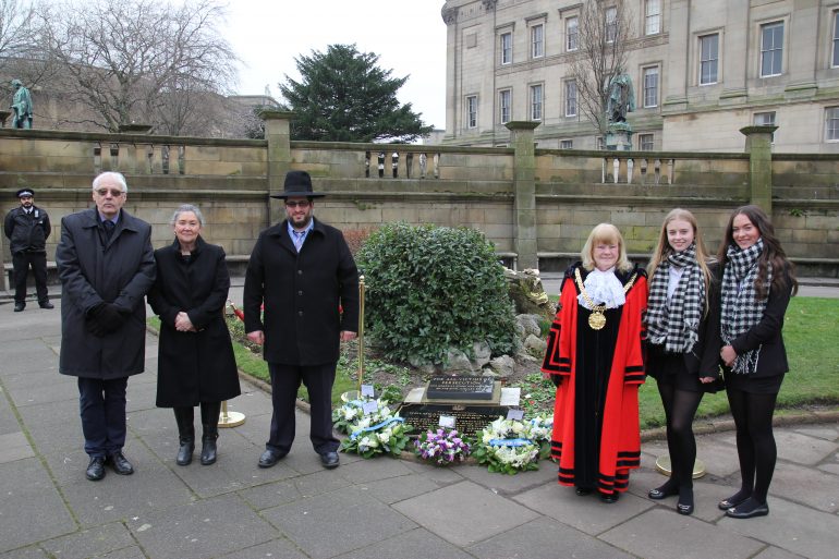 Lord Mayor of Liverpool lays a wreath to mark Holocaust Memorial Day 2022